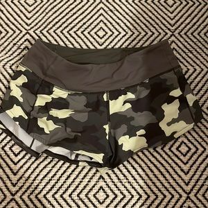 LULULEMON CAMO SHORTS